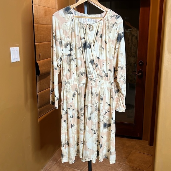 LuLaRoe Dresses & Skirts - LuLaRoe Blush Pink Floral Jody Long Sleeve Peasant Dress Size XL